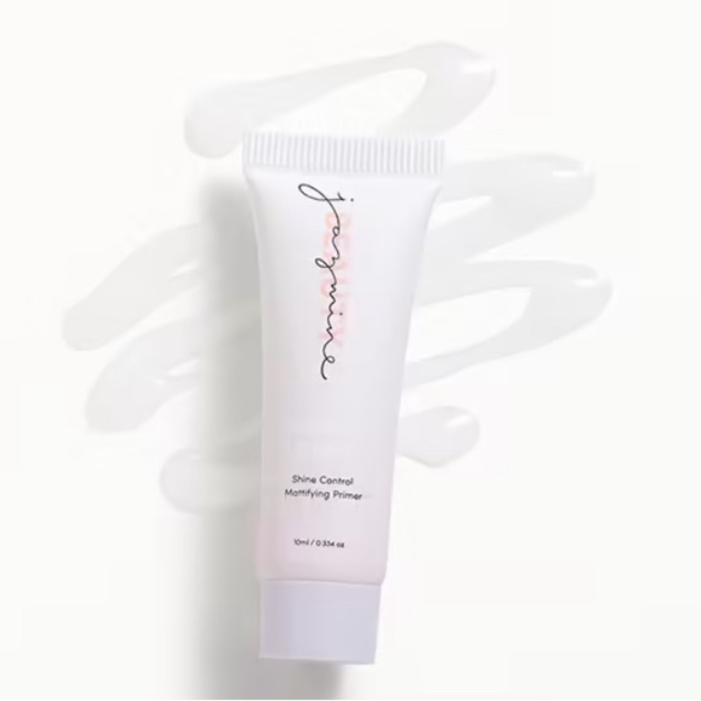Jazmine Beauty: Coastal Chic Mattifying Primer Mini Sized